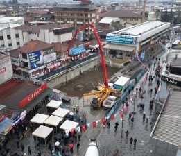 ZİNCİRLİ KUYU İŞ MERKEZİ VE KÜTÜPHANESİNİN TEMELİ ATILDI!