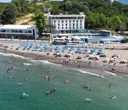 VE OTEL, AKÇAKOCA BELTUR OTEL ADIYLA HİZMET VERECEK