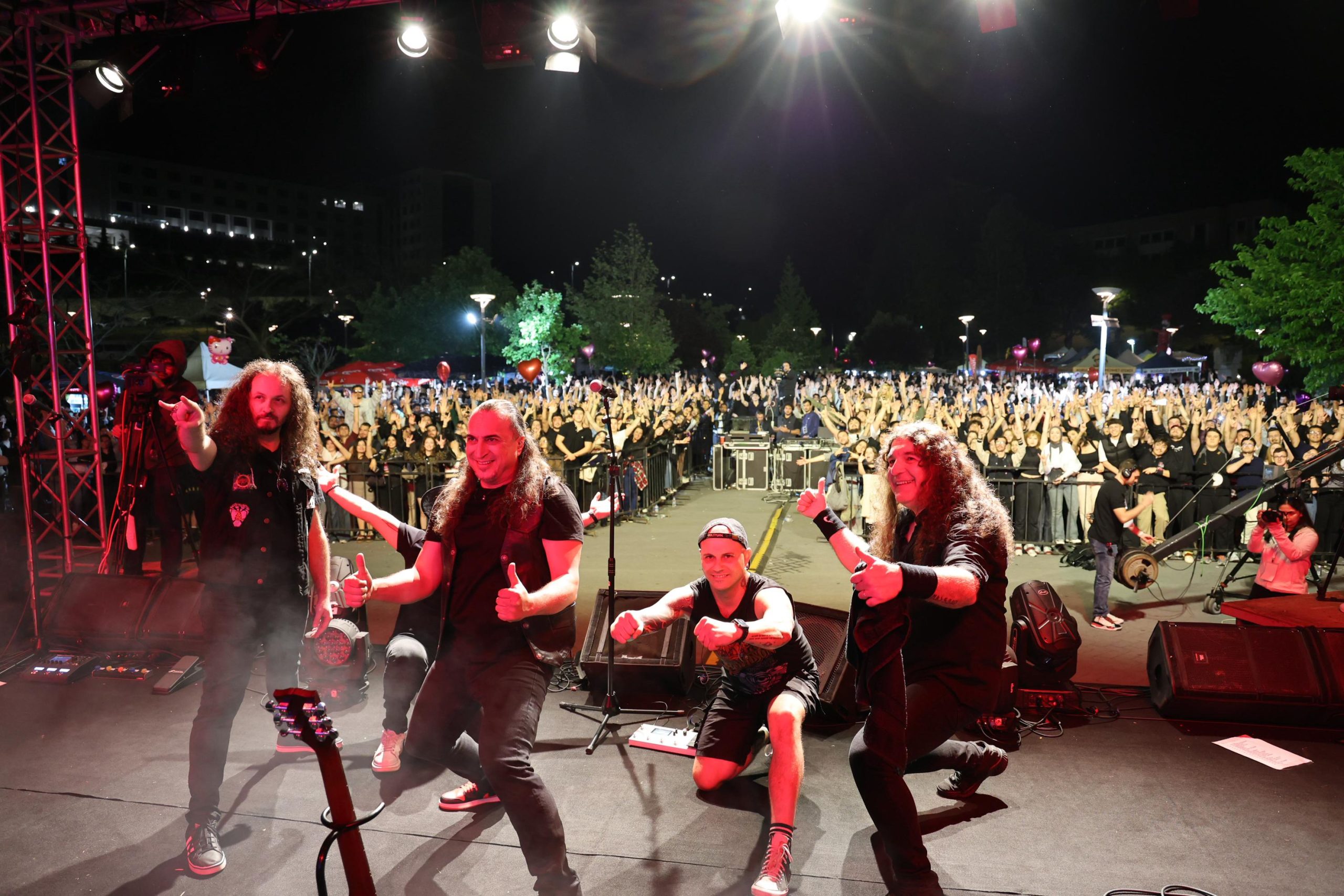 DÜFEST 2025 RENKLİ BAŞLANGICINI YAPTI!