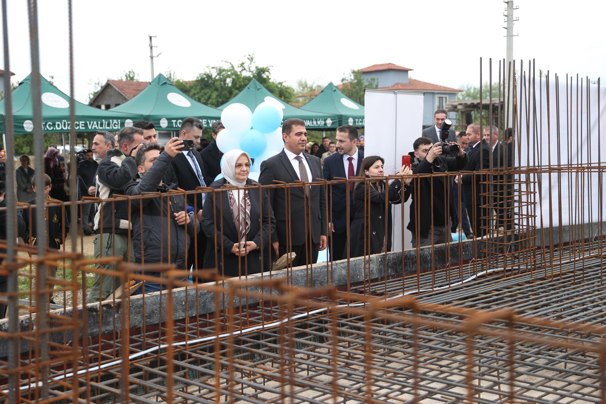 DÜZCE’NİN YENİ SAĞLIK YATIRIMININ TEMELİ ATILDI!