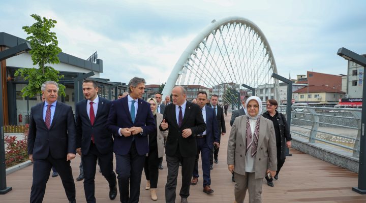 YEREL YÖNETİMLER BAŞKANI DEMİR’DEN DÜZCE’YE ZİYARET!