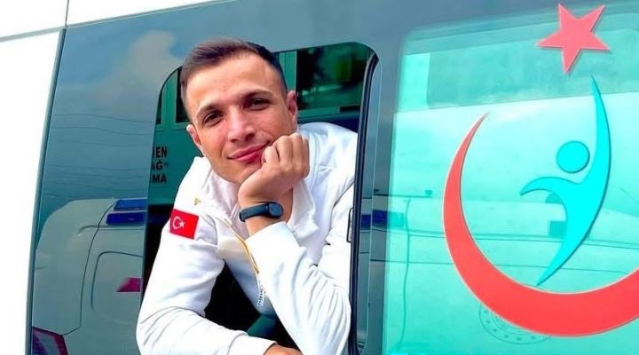 DENİZE GİREN 112 PERSONELİ HAYATINI KAYBETTİ!
