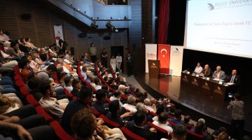 DÜZCE ÜNİVERSİTESİ’NDE 15 TEMMUZ ZAFERİ PANELİ!