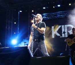 KIRAÇ CUMAYERİ’NDE SEVENLERİ İLE BULUŞTU!