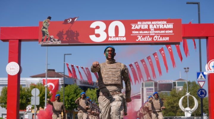 30 AĞUSTOS COŞKUYLA KUTLANDI!