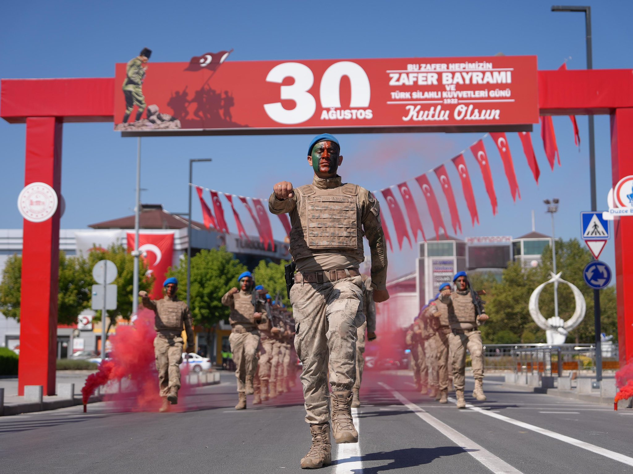 30 AĞUSTOS COŞKUYLA KUTLANDI!