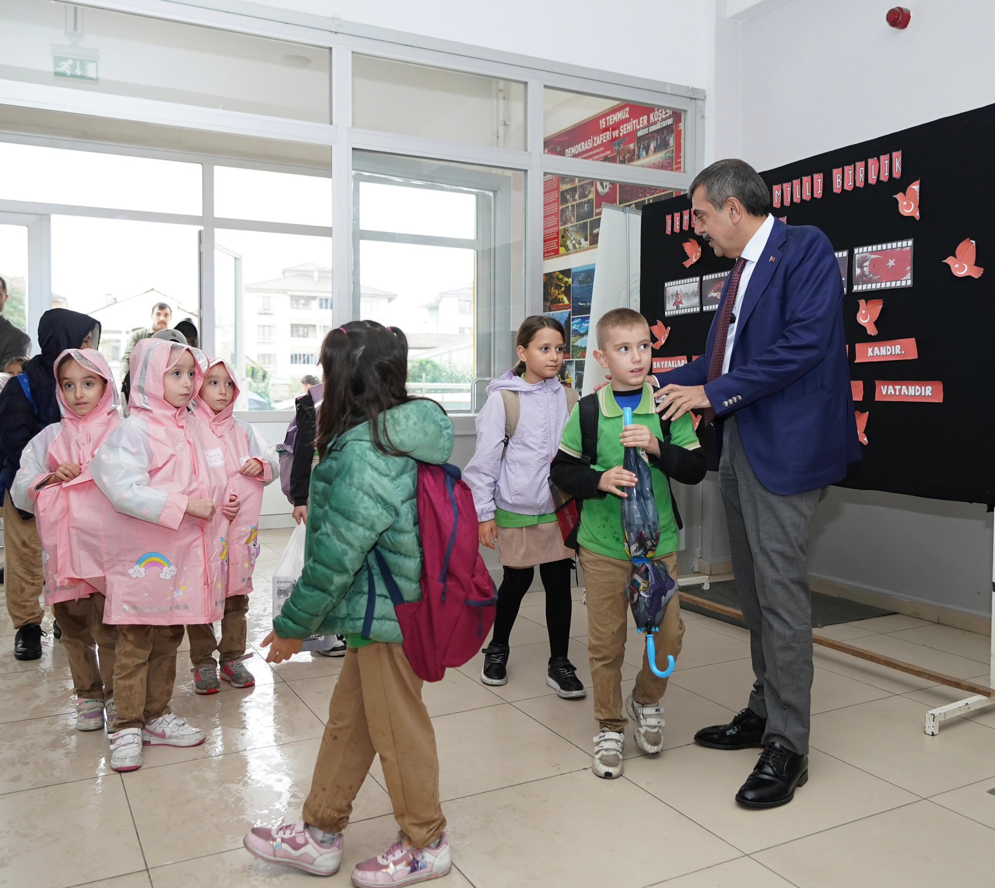 MİLLİ EĞİTİM BAKANINDAN DÜZCE’DE HABERSİZ ZİYARET!