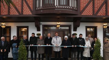 YAHYA KEMAL KİTAP KÖŞKÜ AÇILDI!