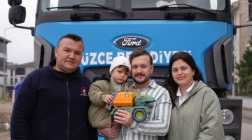 DÜZCE BELEDİYESİ’NDEN MİNİK ARDA PARS’A SÜRPRİZ!