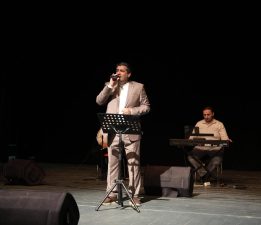 MEHMET YİĞİT’TEN İLAHİ RÜZGARI!