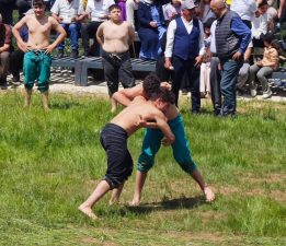 GELENEKSEL BALATLI KÖYÜ GÜREŞLERİ GERÇEKLEŞTİ!