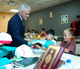 VALİ MAKAS YAZ KURAN KURSU ÖĞRENCİLERİNİ ZİYARET ETTİ!